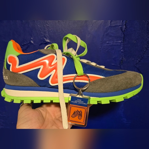 The Jogger by Marc Jacob - Picture 1 of 6